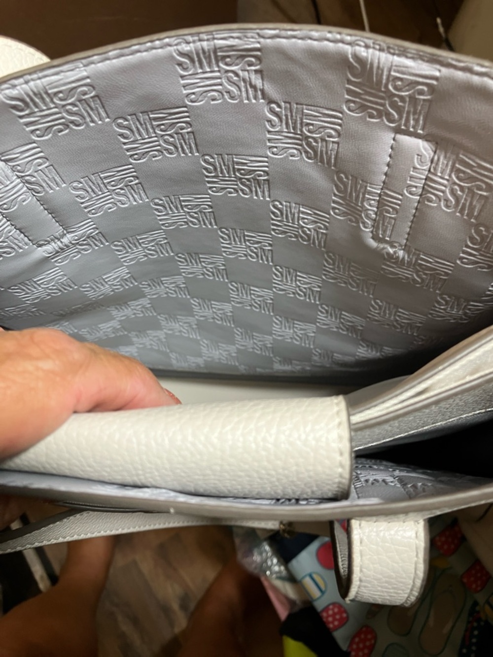 Steve Madden Cream Leather Tote with Removable Card Holder - Picture 8 of 13